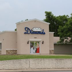 Diamonds of Kerrville - Our Store Front in Kerrville