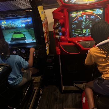 Revival Arcade - Arcades Near Me - San Bernardino, California