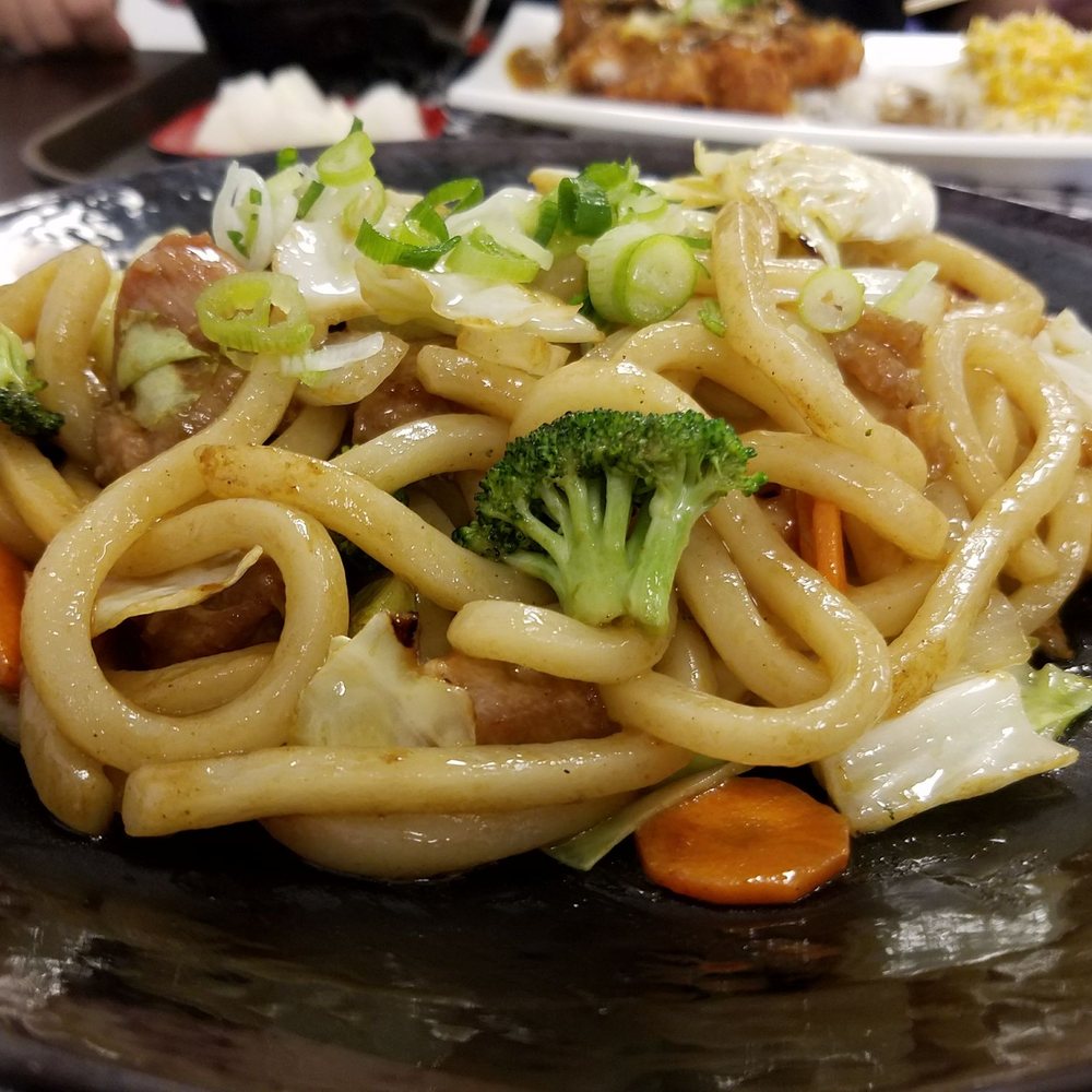 Yaki Udon with chicken & pork, spice level 1 Yaki Udon with chicken & pork, spice level 1