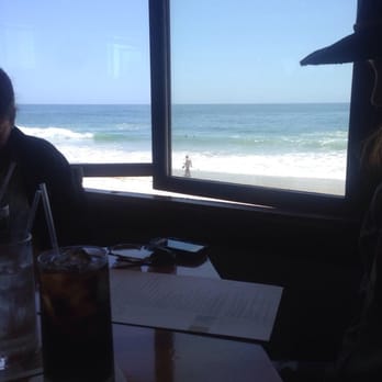 Splashes Restaurant - The Pacific Ocean is infront - New American Near Me - Laguna Beach, California Splashes Restaurant - The Pacific Ocean is infront - New American Near Me - Laguna Beach, California