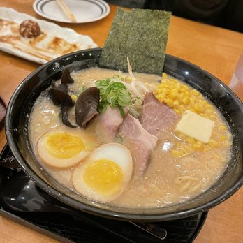 Gmen Japanese Ramen and Tapas - Ramen Near Me - Richmond, British Columbia Gmen Japanese Ramen and Tapas - Ramen Near Me - Richmond, British Columbia