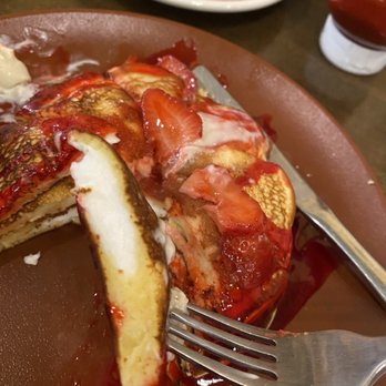 Pancake Boy - Lemon Ricotta Souffle Pancake cross section - Breakfast & Brunch Near Me - San Francisco, California