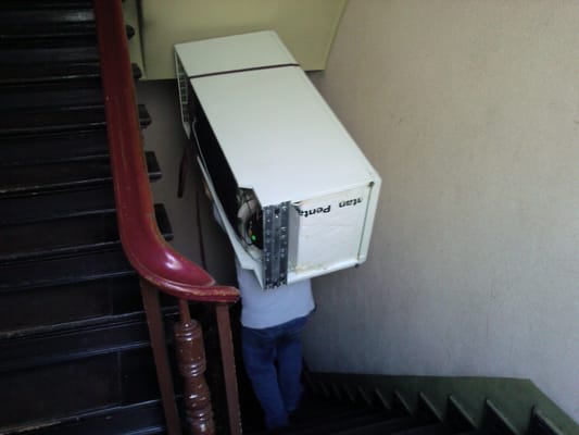 Photo of Umzugshelfer Berlin - Berlin, BE, DE.