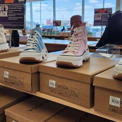 Melrose Family Fashions