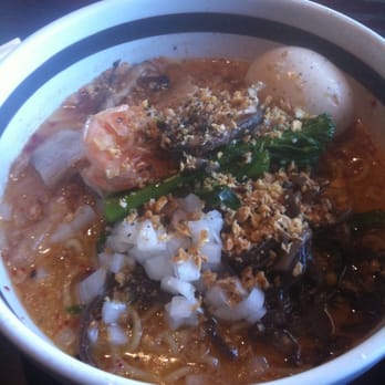 Ramen Parlor - Pork Ramen with Fried Garlic & an Egg 10.02.2011 - Ramen Near Me - San Mateo, California Ramen Parlor - Pork Ramen with Fried Garlic & an Egg 10.02.2011 - Ramen Near Me - San Mateo, California