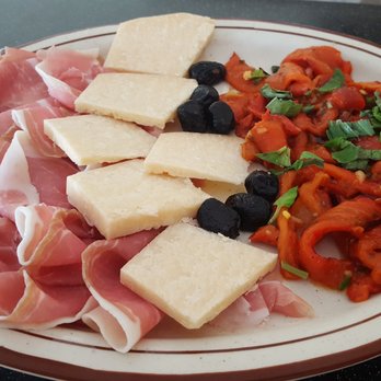 DeMarco's Restaurant - Proscciutto, parmasean, and roasted red pepper appetizer - Italian Near Me - Itasca, Illinois DeMarco's Restaurant - Proscciutto, parmasean, and roasted red pepper appetizer - Italian Near Me - Itasca, Illinois
