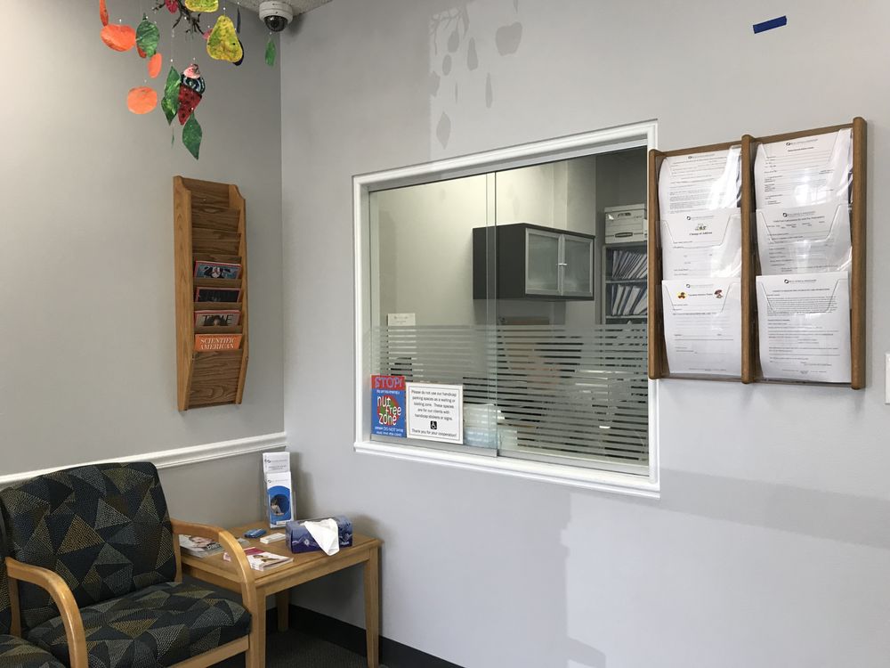 Beth Osten & Associates - child therapist in Northbrook, IL