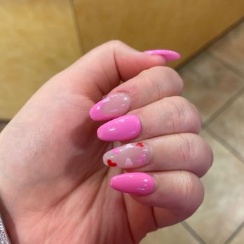 A Nail & Spa - Nail Salons Near Me - Tuscaloosa, Alabama