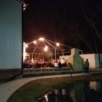 Mt. Carmel Brewing Company - Inviting outdoor area with frequent food trucks and live music - Breweries Near Me - Cincinnati, Ohio Mt. Carmel Brewing Company - Inviting outdoor area with frequent food trucks and live music - Breweries Near Me - Cincinnati, Ohio