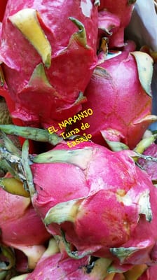 El Naranjo by null