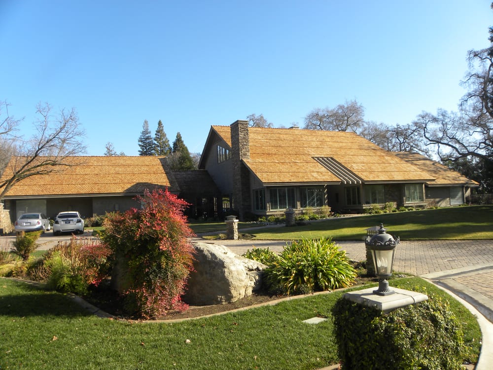 Slide of Brazil Quality Roofing