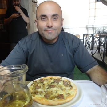 Pizzeria Est Est Est Ricci - Pizza Near Me - Rome, RM
