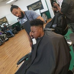 Bess Cuts Barber Shop - Quality barbers