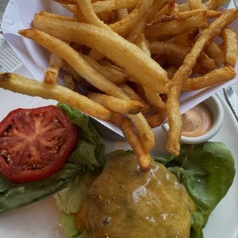 Cafe Cluny - Cluny Burger  23 - Breakfast & Brunch Near Me - New York, New York