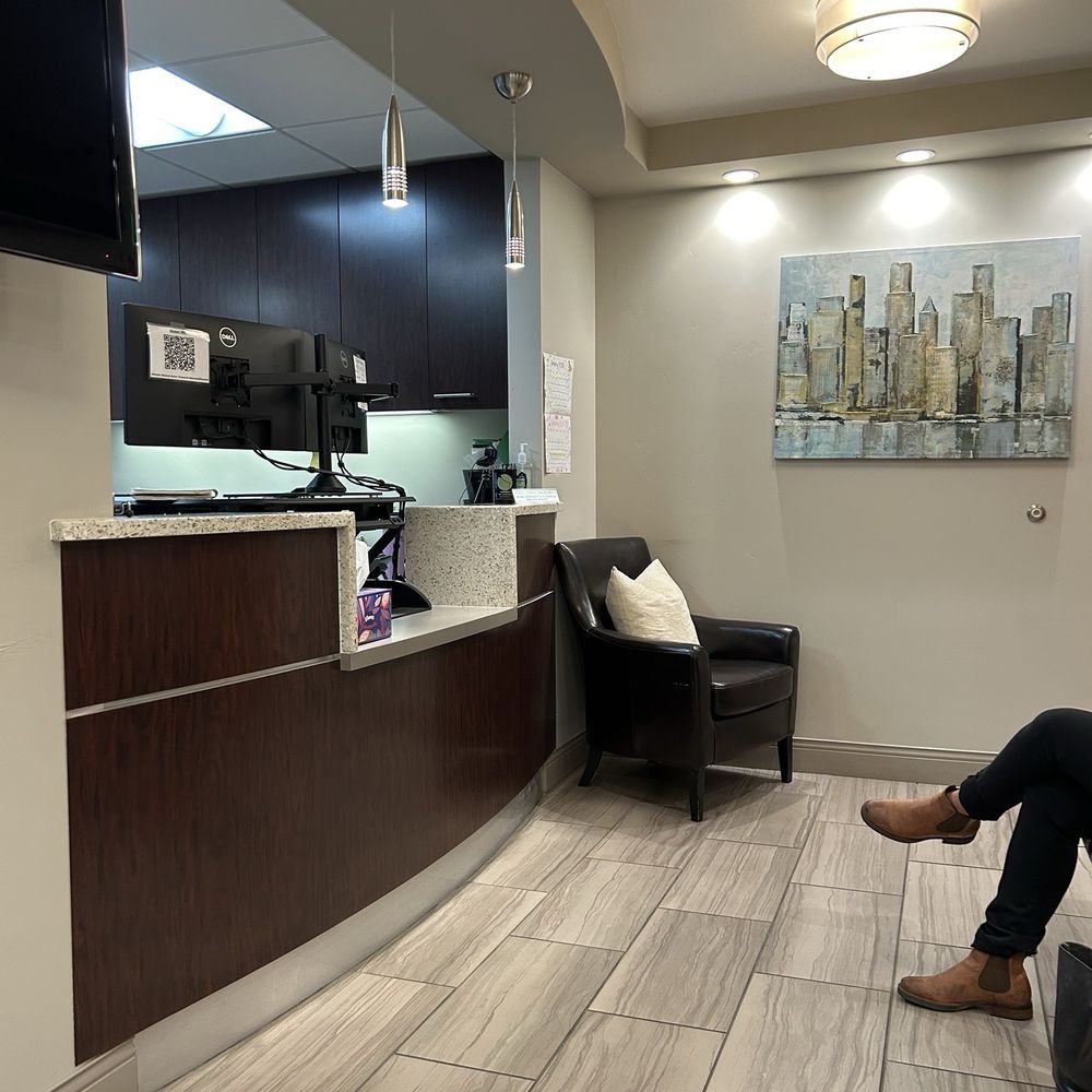 Alireza Khansari, DDS, MSD - Lobby - Periodontists Near Me - Poway, California
