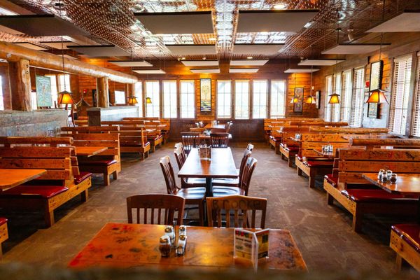 Mother Bear's Pizza West by null