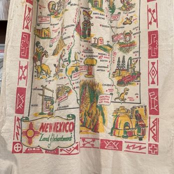 Bella Patina - A cool vintage table cloth for New Mexico - Antiques Near Me - Kansas City, Missouri Bella Patina - A cool vintage table cloth for New Mexico - Antiques Near Me - Kansas City, Missouri