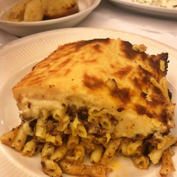 Bahari Estiatorio - Greek Near Me - Astoria, New York