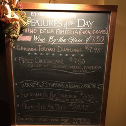 Hollowbrook Inn & Restaurant - Specials nightly in addition to nice menu.  Wings were excellent along with calamari