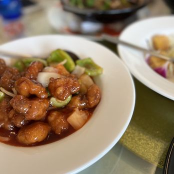 Yum Yum Cafe - Cantonese Near Me - Seattle, Washington Yum Yum Cafe - Cantonese Near Me - Seattle, Washington