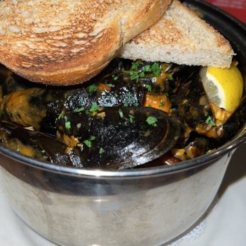 Bungalow Bar - American Near Me - Seaside, New York Bungalow Bar - American Near Me - Seaside, New York