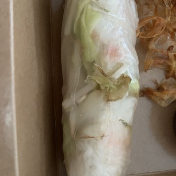 Triple-T - Brown/bad lettuce in spring roll (excuse the shrimp peels on the side) - Noodles Near Me - Gardena, California