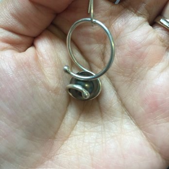 Black Pearl Source - Part that can be worn as a pendant - Jewelry Near Me - Haleiwa, Hawaii