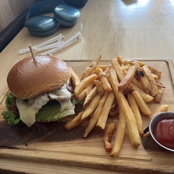 Dannys Corner Kitchen - Spicy Fried Chicken Sandwich - Burgers Near Me - Tarzana, California Dannys Corner Kitchen - Spicy Fried Chicken Sandwich - Burgers Near Me - Tarzana, California
