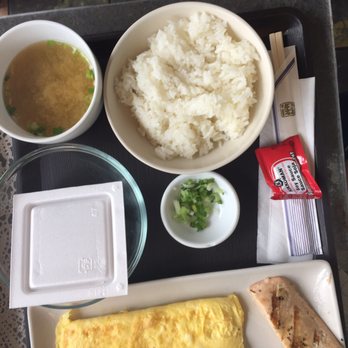 Marulilu Cafe - Traditional Japanese breakfast - Cafes Near Me - Vancouver, British Columbia