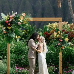 Open Palms Plantation alter set up