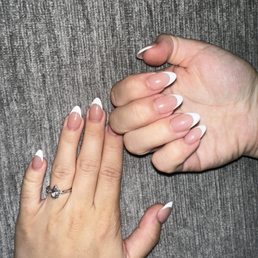French Tip Acrylic - by Yen French Tip Acrylic - by Yen