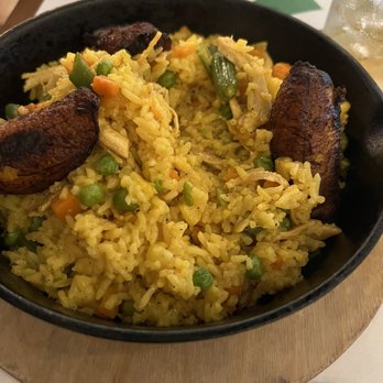 Aleida's Kitchen - yellow rice and vegetables with plantains - Dominican Near Me - Brandon, Florida