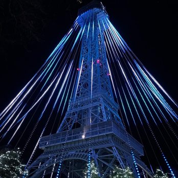 Kings Dominion - Winterfest at Kings Dominion the Eiffel Tower with Christmas Lights - Amusement Parks Near Me - Doswell, Virginia Kings Dominion - Winterfest at Kings Dominion the Eiffel Tower with Christmas Lights - Amusement Parks Near Me - Doswell, Virginia