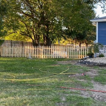 A J construction - FeancPicket fence installation - Lawn Services Near Me - Martin, Michigan