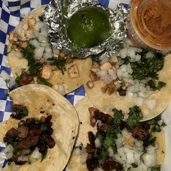 La Cantera Pollo al Carbon - 2 Chicken and 2 beef taco - Chicken Shop Near Me - Round Rock, Texas La Cantera Pollo al Carbon - 2 Chicken and 2 beef taco - Chicken Shop Near Me - Round Rock, Texas