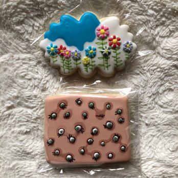 Soulful Confection - Still so amazed by the details in these Murakami cookies. - Desserts Near Me Soulful Confection - Still so amazed by the details in these Murakami cookies. - Desserts Near Me