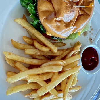 Lara’s Fine Dining - Italian Near Me - Richmond, California Lara’s Fine Dining - Italian Near Me - Richmond, California