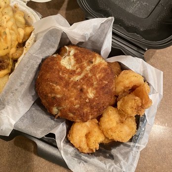 Garlic Sensations - Crab cake Box - Seafood Near Me - Temple Hills, Maryland