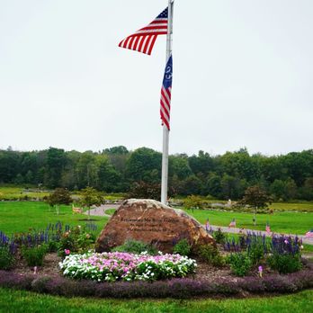 Remember Me Rose Garden - Community Service/Non-Profit Near Me - Stoystown, Pennsylvania