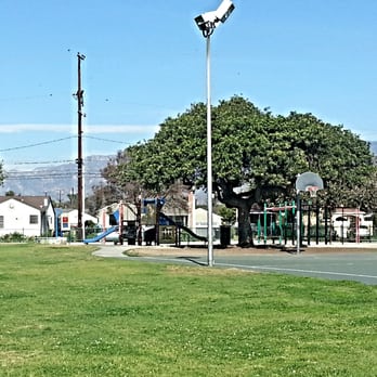 Smith Park - Bball court, handball court, V-ball court - Parks Near Me - San Gabriel, California
