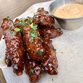 Basbussa - Amazing glazed chicken - so delicious - Middle Eastern Near Me - Los Angeles, California
