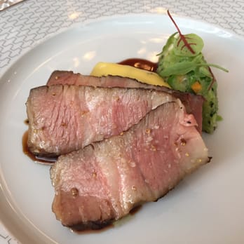 Neige d'Eté - Pork, had tough bites throughout, get chicken or beef instead - French Near Me - Paris, 75 Neige d'Eté - Pork, had tough bites throughout, get chicken or beef instead - French Near Me - Paris, 75