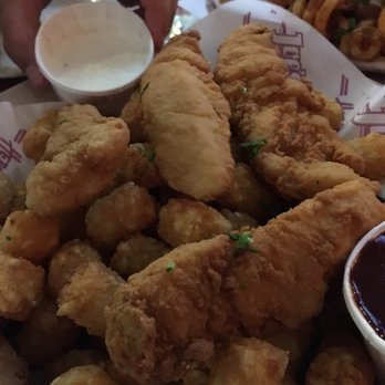 Heroes - Chicken fingers that can feed at least 2. - American Near Me - Riverside, California