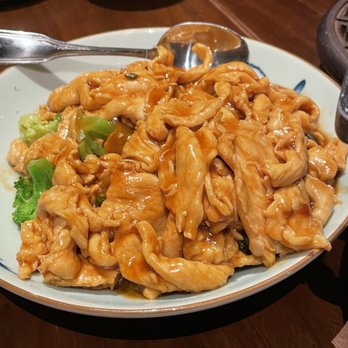 O Mandarin - Broccoli with Chicken - Szechuan Near Me - Hicksville, New York