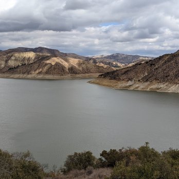 Lake Piru Recreation Area - Lake view from up by the closed store. - Parks Near Me - Piru, California Lake Piru Recreation Area - Lake view from up by the closed store. - Parks Near Me - Piru, California