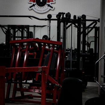 Lions Den - Gyms Near Me - Pomona, California Lions Den - Gyms Near Me - Pomona, California
