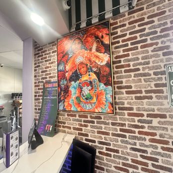 LA Burgers & Daiquiris - Inside - Cajun/Creole Near Me - Houston, Texas LA Burgers & Daiquiris - Inside - Cajun/Creole Near Me - Houston, Texas