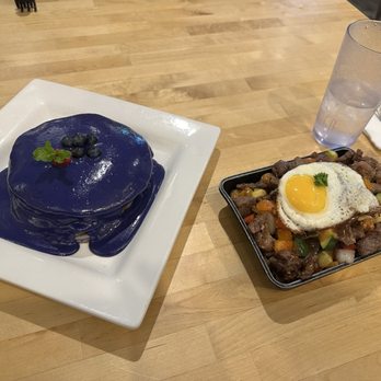 YogurStory - Ube Pancakes Prime Rib Skillet - Pancakes Near Me - Honolulu, Hawaii YogurStory - Ube Pancakes Prime Rib Skillet - Pancakes Near Me - Honolulu, Hawaii