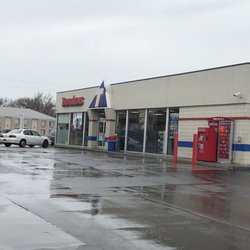 Thorntons - Front entrance