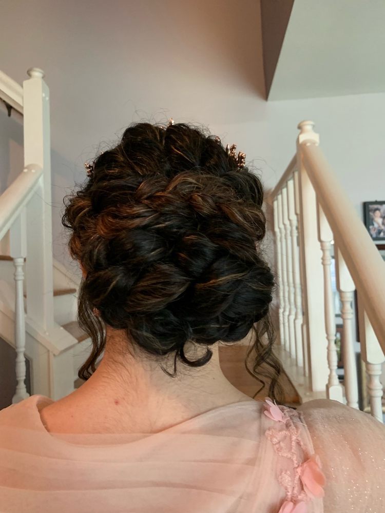 LATHER HAIR SALON 8521 Cantilever Way, Raleigh, North Carolina 79